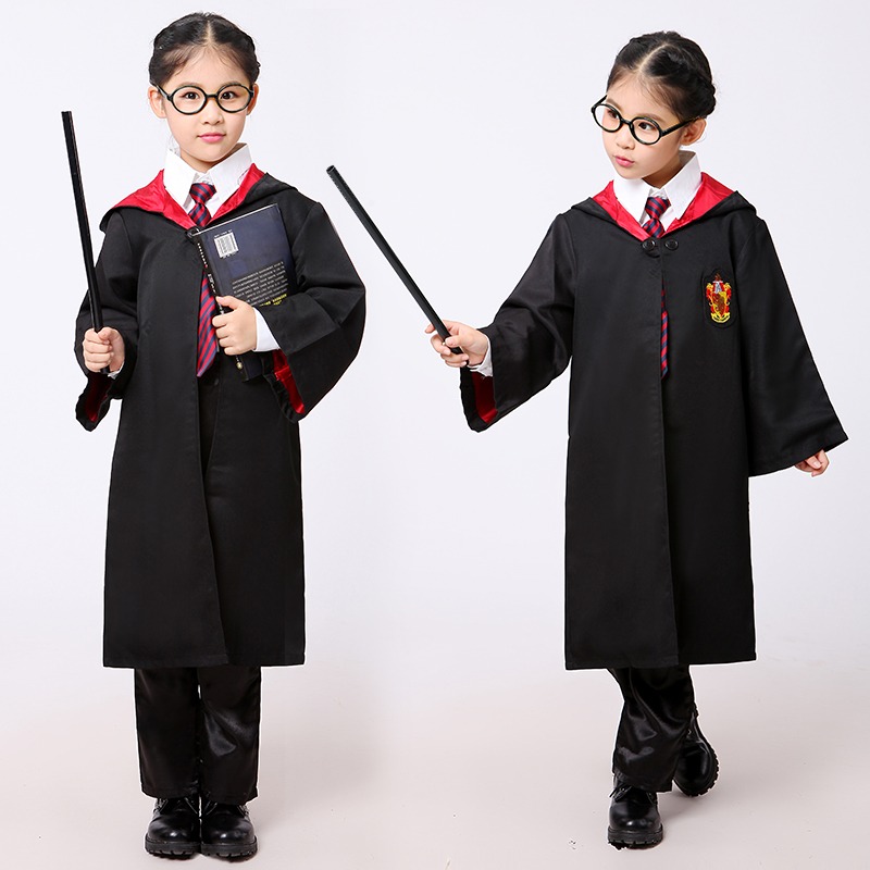 ชุดนักเรียนจากภาพยนตร์เรื่อง Harry Potter